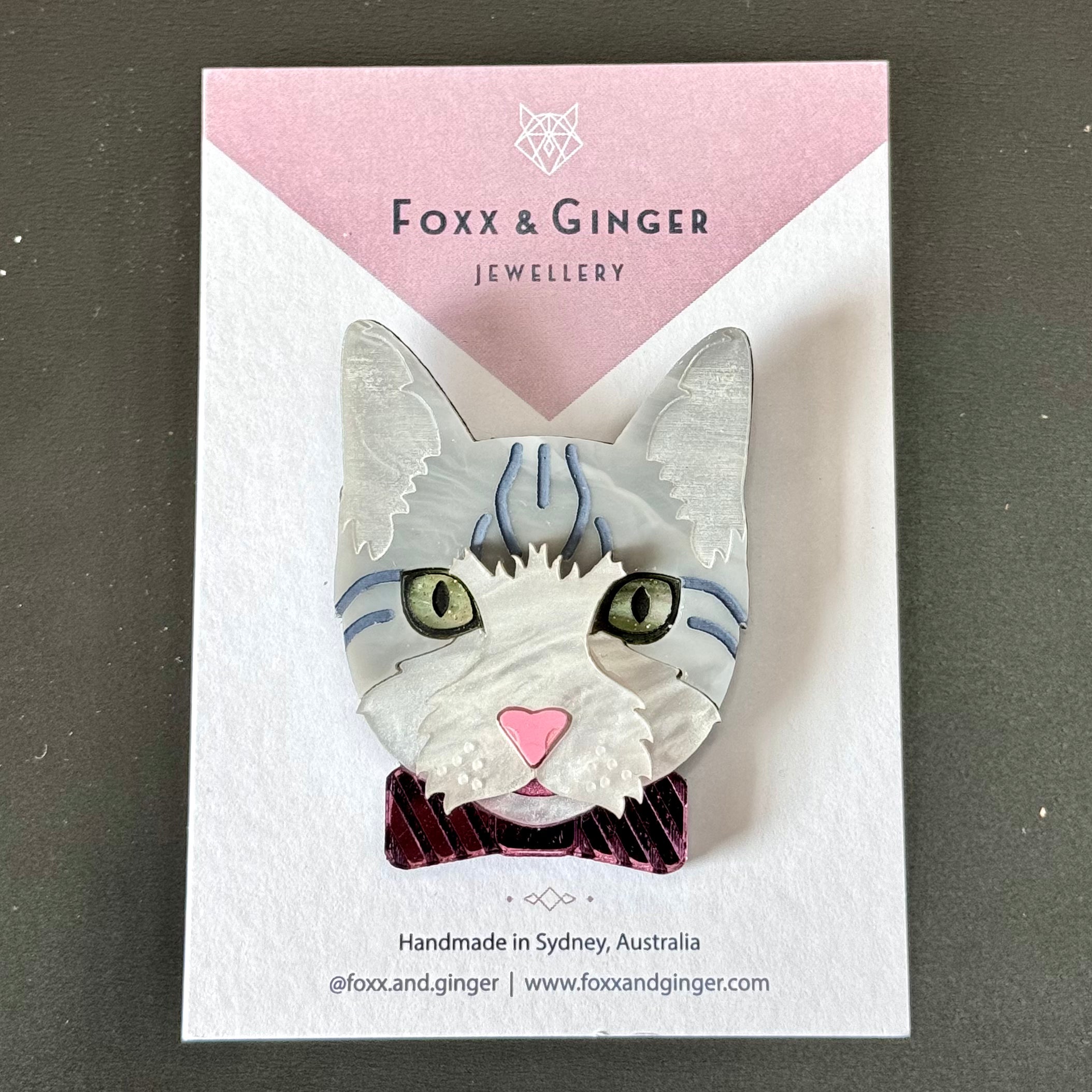 Milo the Cat Brooch