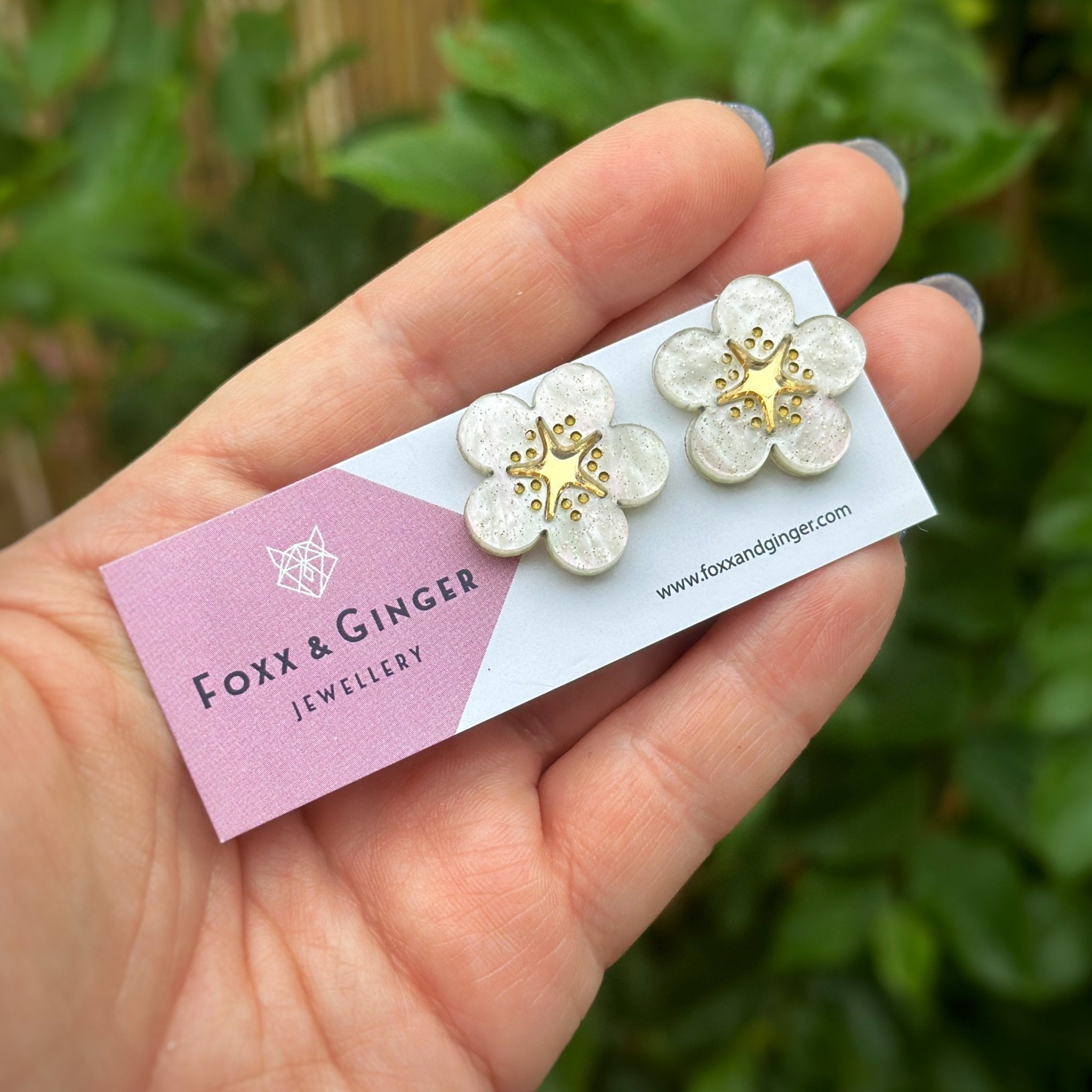 FREE GIFT: Pear Blossom Earrings - Foxx & Ginger